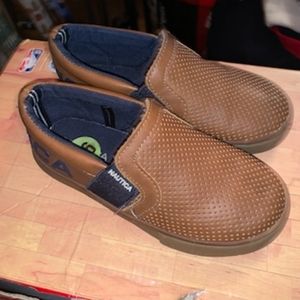 Brand new size 6 boys nautica leather like material they are so adorable